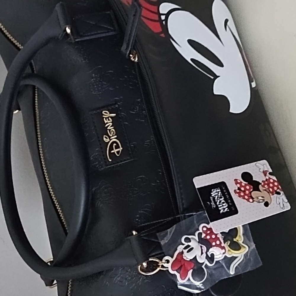 Disney Minnie Mouse  Weekender Duflle Bag - Picture 3 of 5